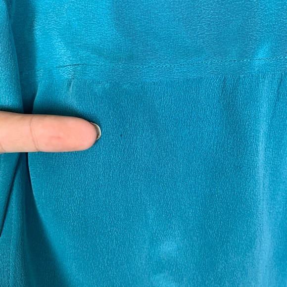 Equipment Turquoise 100% Silk Button Front Blouse - Picture 6 of 8